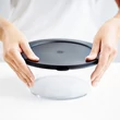 Kép 6/8 - Átlátszó tálak fekete tetővel Tupperware