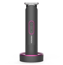 PRITECH akkumulátoros hajvágó szett 4 fésűvel és töltőállvánnyal